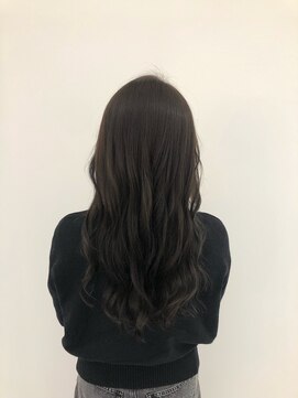 ヘアアンドメイク ムーア(Muuua) 暗髪 ダークグレージュ