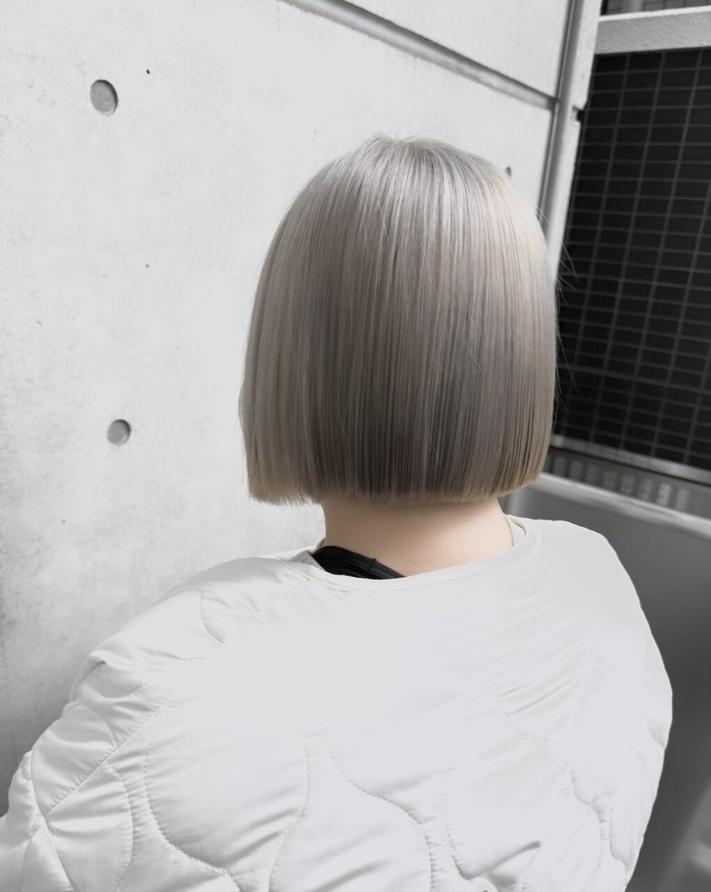 MINAMI》切りっぱなしボブ×ミルクティー：L203745748｜メロン 恵比寿