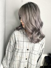 ジゼル(GiseL) バレイヤージュ　白髪ぼかし　ダブルカラー