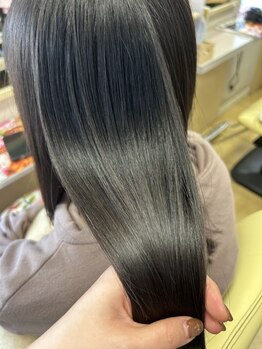 ルミ美容室の写真/［女性2人サロン］季節に合わせたケアでくせ毛を扱い易く◎貴方の髪に合ったお手入れで朝の5分が楽になる♪