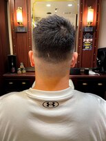 ブロートーキョーバーバーショップ 神田店(Bro Tokyo BARBERSHOP)&nbsp;【神田】スキンフェードアップバングビジネススタイル