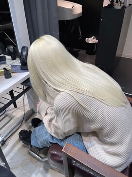 ロイス 渋谷(ROIS) ボブルフ/ネビージュ/小顔/ワンレン/スモーキーアッシュ[渋谷駅]