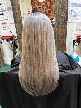 アーティカル(ARTICAL) ホワイトシルバー