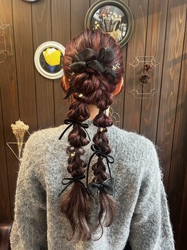ヘアールームキュー(HAIR ROOM quu+) twin 編み下ろし