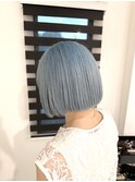 ペールブルー