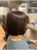 ショートボブ