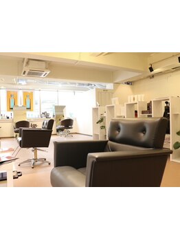 【*加工のいらない*髪質改善Salon】 感動の美髪体験に、全国から美容関係者やファンが多数来店！[髪質改善]