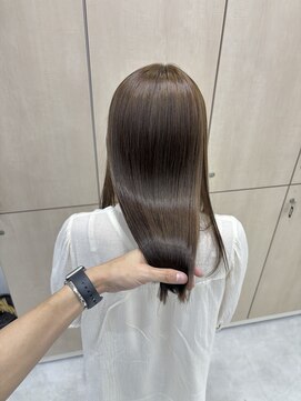 アイズ 横浜(IS) ブラウンベージュ/横浜