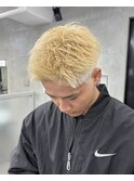 広島メンズ/メンズハイトーン/ブロンド/スパイキーショート