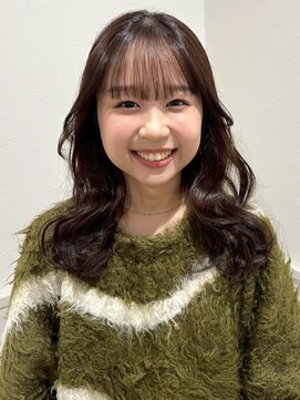 ビバラヘアー(VIVA LA HAIR) 透明感カラー 艶髪 アッシュブラウン 髪質改善 レイヤー