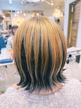 外はねボブ/アンブレラカラー/ブロンドベージュ