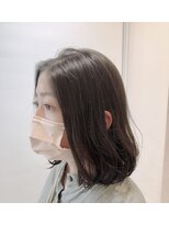 プラスワン 自由が丘(+ONE)&nbsp;【＋ONE自由が丘】ミディアムボブ×アッシュベージュ