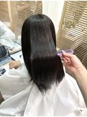 暗めオリーブカラー