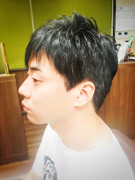 ヘアスペース ブルーム ナチュラルショート