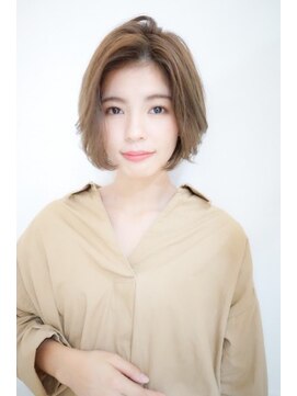 ネオリーブ クーロ(Neolive curro) 楽々スタイリング♪美シルエットなレイヤーボブ♪