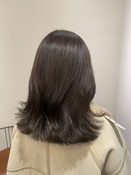 リリアーナ(LILIANA) 韓国 ボブ ミディアム カット タッセルカット くびれヘア 池袋