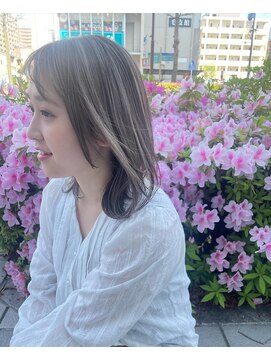 ムエベ(MUEBE) お洒落なハイライト