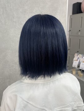 アン ブリーチ 大宮駅東口店(UN BLEACH) ブリーチ１回ブルーブラックカラー♪