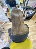 白髪ぼかしハイライトオリーブベージュ