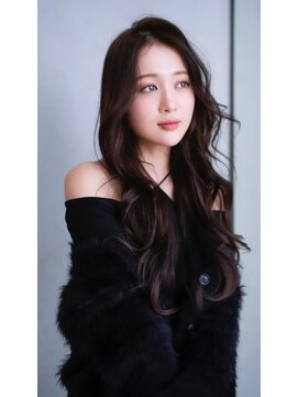 ザシェノンアオヤマ(THE CHAINON AOYAMA) コテ巻き風パーマ