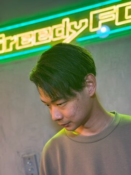 グリーディーフォックス 代々木(Greedy FOX) 波巻き/ハイライト/マッシュパーマ/ウルフ[シェービング]