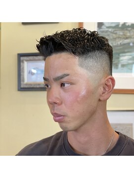 エルエー 近江八幡店(L.A) 店長【椛島】