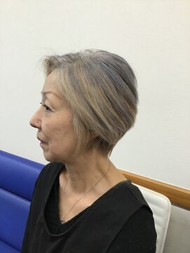 カットアトリエ ショートボブ