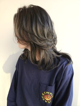 海外レイヤー×ハイライト(ローライト/メッシュ/グレージュ)