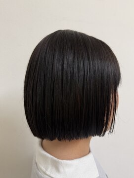切りっぱなしボブ
