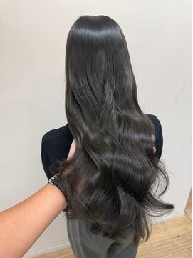 シルク バイ ルカ(SilQ by Luca) 赤味を抑えたいなら#olive greyge