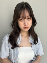 トリッカバルコニー ハヤマ(tricca Balcony Hayama)&nbsp;くびれロング/顔まわりレイヤー/透け前髪/艶髪