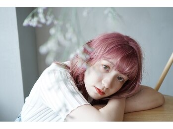 リレーション(Relation)の写真/透明感のあるツヤ髪カラーで魅力アップ☆周りと差がつくハイライトやインナーカラーで、お洒落なstyleへ♪