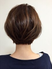 大人フェミニンショートボブ【R's hair yasu】