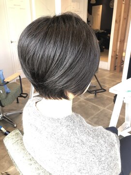 サボ 草薙店(SABO) 今話題、ハンサムショート