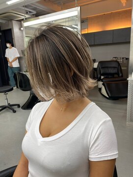 イキ 表参道(iki omotesando) モード/無造作ウェーブ/大人ガーリー[表参道駅]