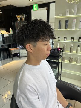 アイズ 海老名(AIZU) ツイストスパイラルパーマ スパイラルパーマ ツイストパーマ