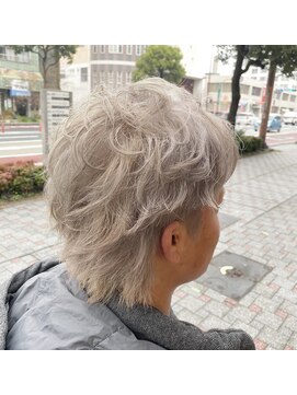 アルセ(Arce) アッシュホワイト