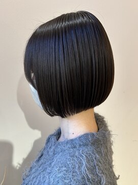 レリコ ニド(Relico-nid) 10代20代30代大人可愛い×ナチュラルボブ×切りっぱなしボブ