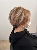 ショート×ナチュラルバレイヤージュ☆