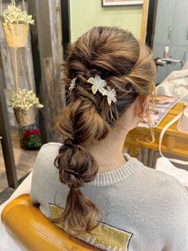 マルコ ヘア サロン(marco hair salon) お呼ばれポニーアレンジ