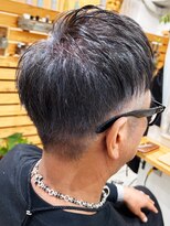 コンフィープラス(comfy plus)&nbsp;20代30代40代メンズフェードカット刈り上げツーブロック