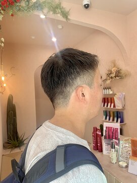 トリコ 柏(tricot) 刈り上げショート