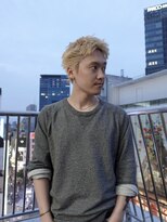 スタニング 渋谷(STUNNING.) メンズカット/スパイキーショート/ケアブリーチホワイトベージュ