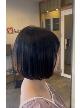 カミケンアジト(kamiken.ajito) 大人可愛いまとまる小顔ミニボブ【カミケンアジト/福島】