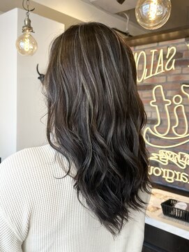 リットバイディア 茅ヶ崎(Lit by diar) 白髪ぼかしハイライト　20代 30代 40代50代【茅ヶ崎】