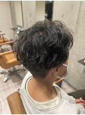 立体感刈り上げショート黒髪大人キレイスタイル30代40代50代60代