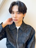毛流れセンターパートカルマパーマツーブロック刈り上げ