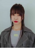 タイト編みハーフアップ