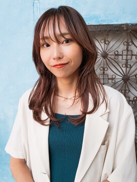 アマリス(Amaris) レイヤーカット20代/30代/40代/庭瀬