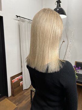 ニル(NiL) NiLブロンド ベージュ